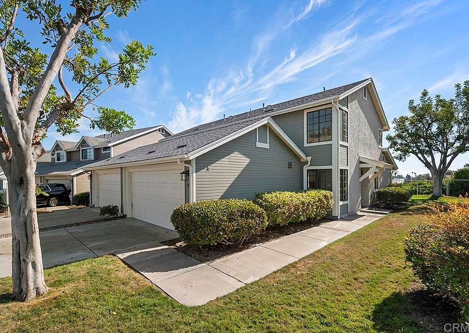 1st image of 351 Windjammer Cir