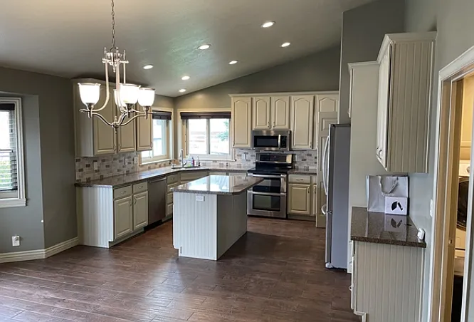 12623 S Whisper Brook Bay — Photo 2