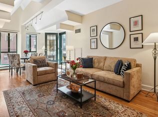 2 Clarendon St APT 503, Boston, MA 02116