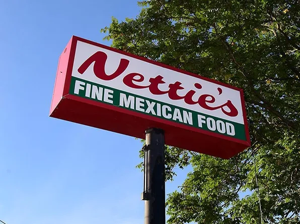 7110 Railroad Ave, Bellevue, NE 68147