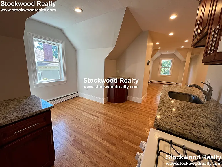 90 Lyndhurst St #5 — Photo 49