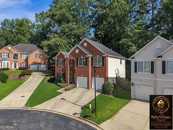 5th image of 256 Ennisbrook Dr SE