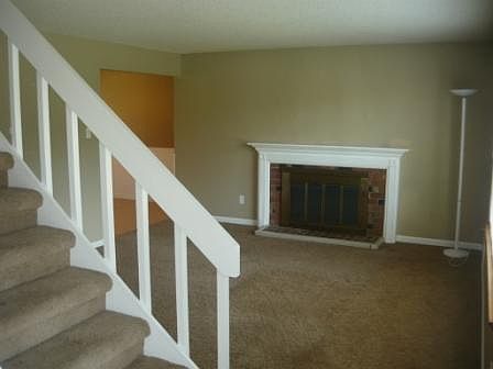 Carpet is in great shape!