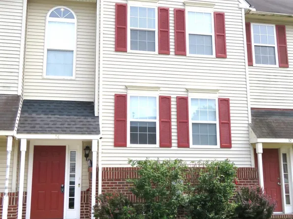 14 Fair Wind Pl #32, Dover, DE 19901