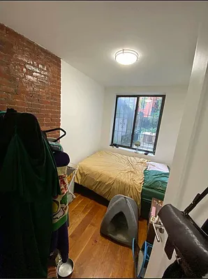 Rented by Delmark Realty LLC | media 21