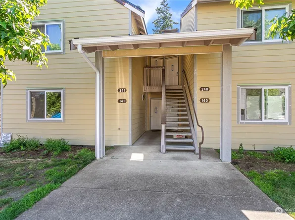 4235 Wintergreen Circle #141, Bellingham, WA 98226