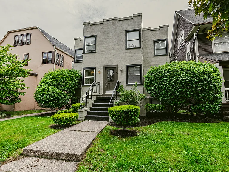 45 Vick Park #10 — Photo 13