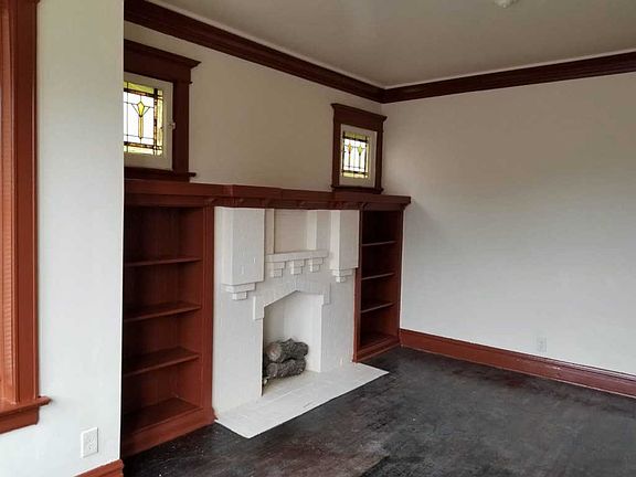 5th image of 7417 S Eberhart Ave