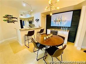 815 NW Flagler Ave — Photo 4