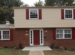 125 Jay Dr, Verona, PA 15147