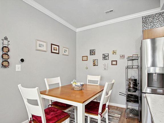 5th image of 19617 Galway Bay Cir