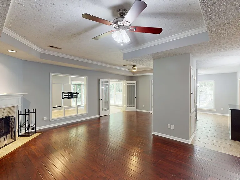 226 Meadow Oaks Ct — Photo 9