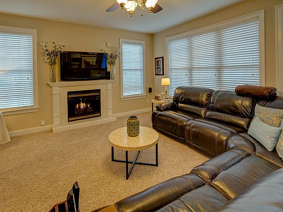 5th image of 1813 Charlotte Ann Ct