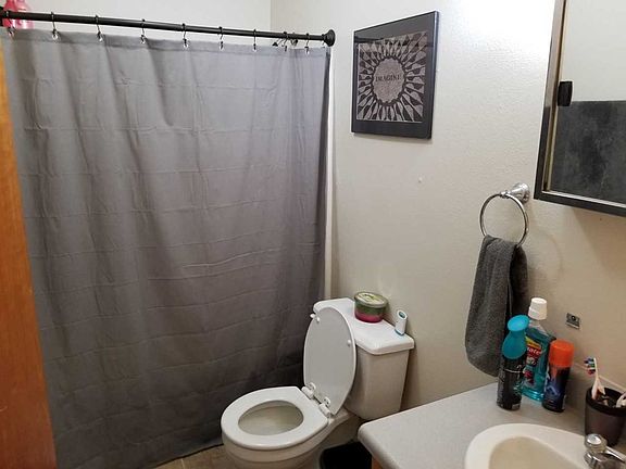 5th image of 1746 Poplar St