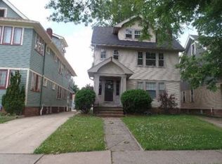 1218 Nicholson Ave, Lakewood, OH