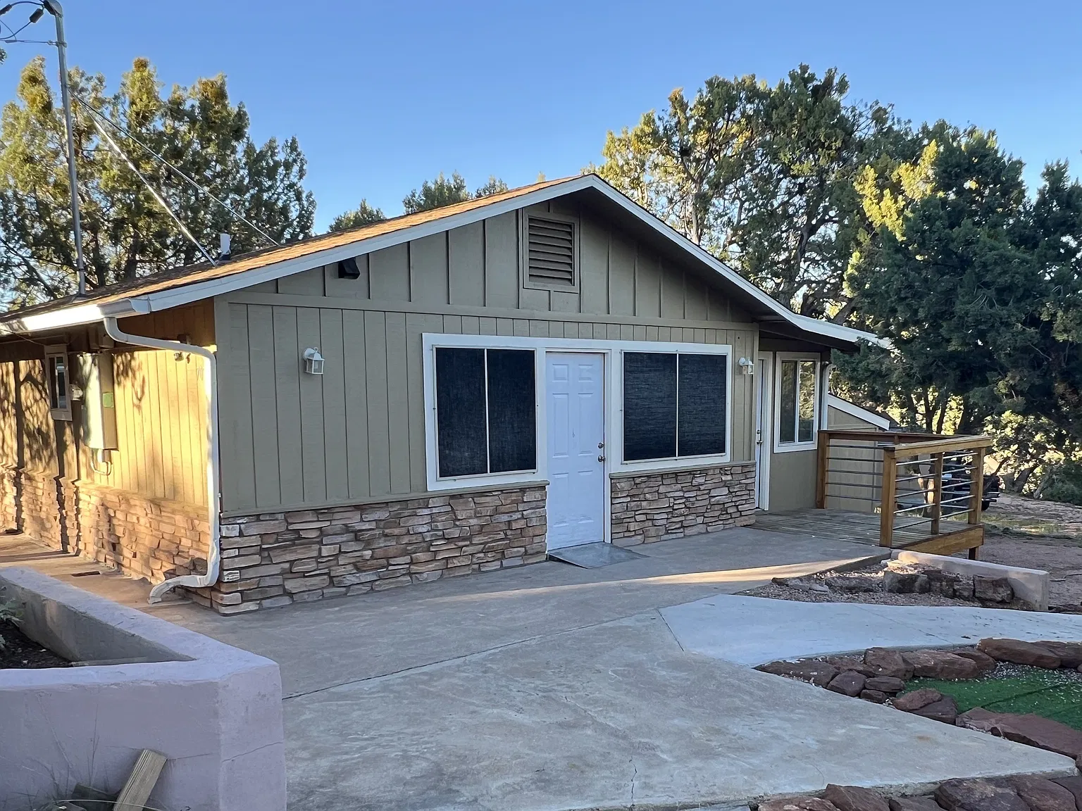 2 bed, 800 sqft, $1,350 — Photo 1