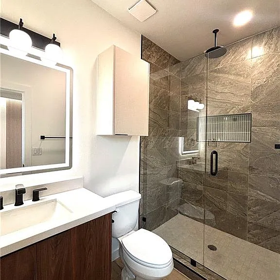 2905 Three Estevan St — Photo 11