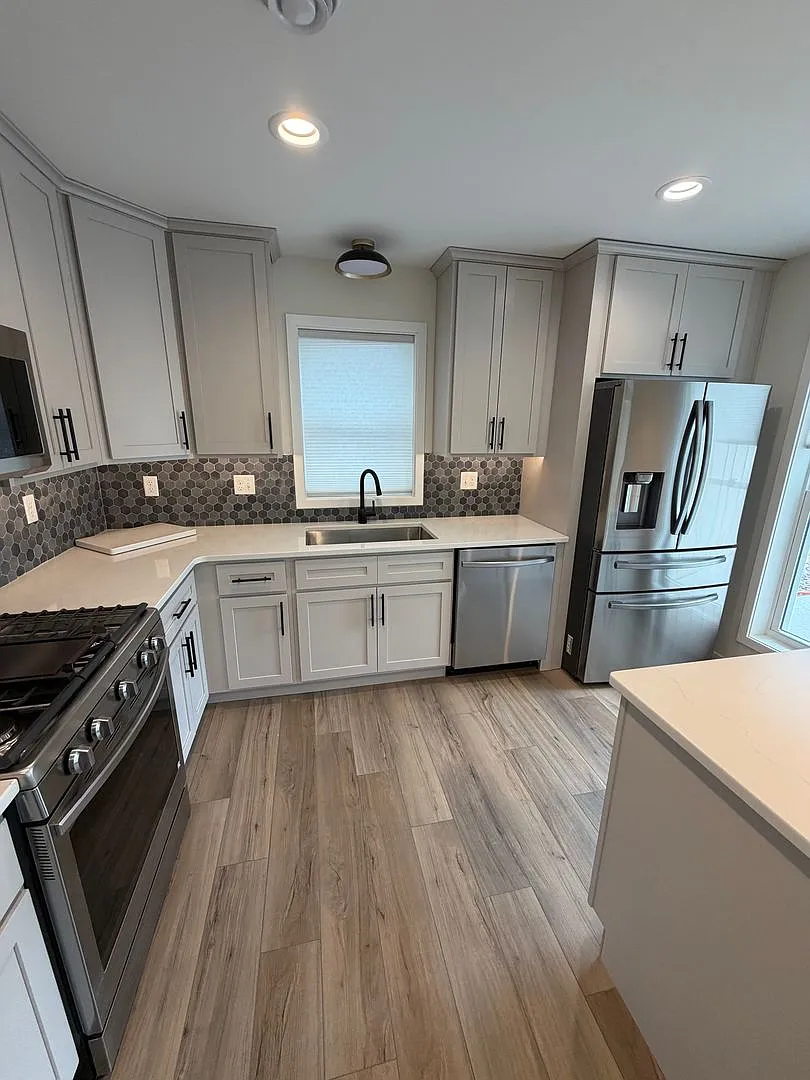 Available Now Brand New Build 3 Bed 2.5 Bathrooms — Photo 4
