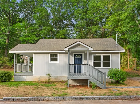 105 Louise Ct, Westminster, SC 29693