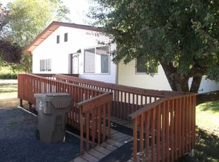 4011 Clark Mill Rd, Sweet Home, OR 97386