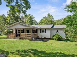 4142 Gov Almond Rd, Locust Grove, VA 22508