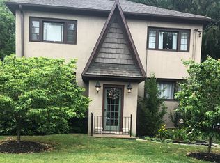 27 Carverton Rd #3, Shavertown, PA 18708