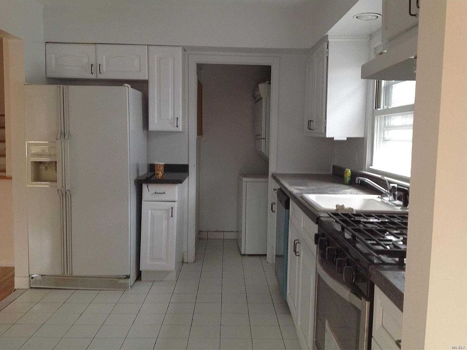 2nd image of 1230 E 72nd St Floor 2