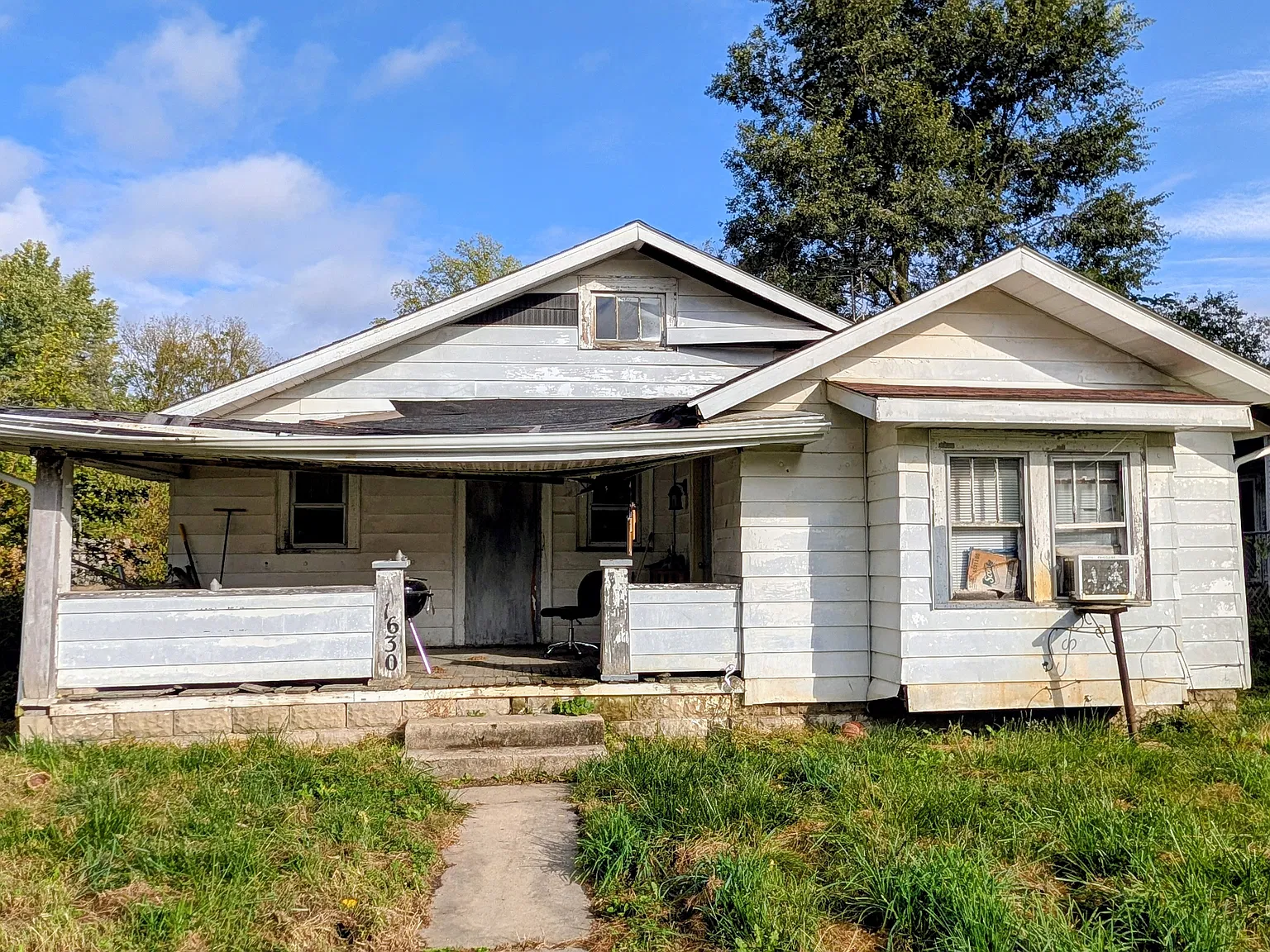 3 bed, 1030 sqft, $800 — Photo 1