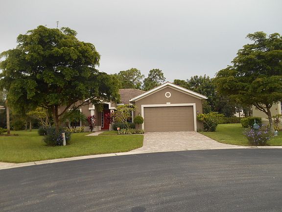2nd image of 19991 Estero Verde Dr