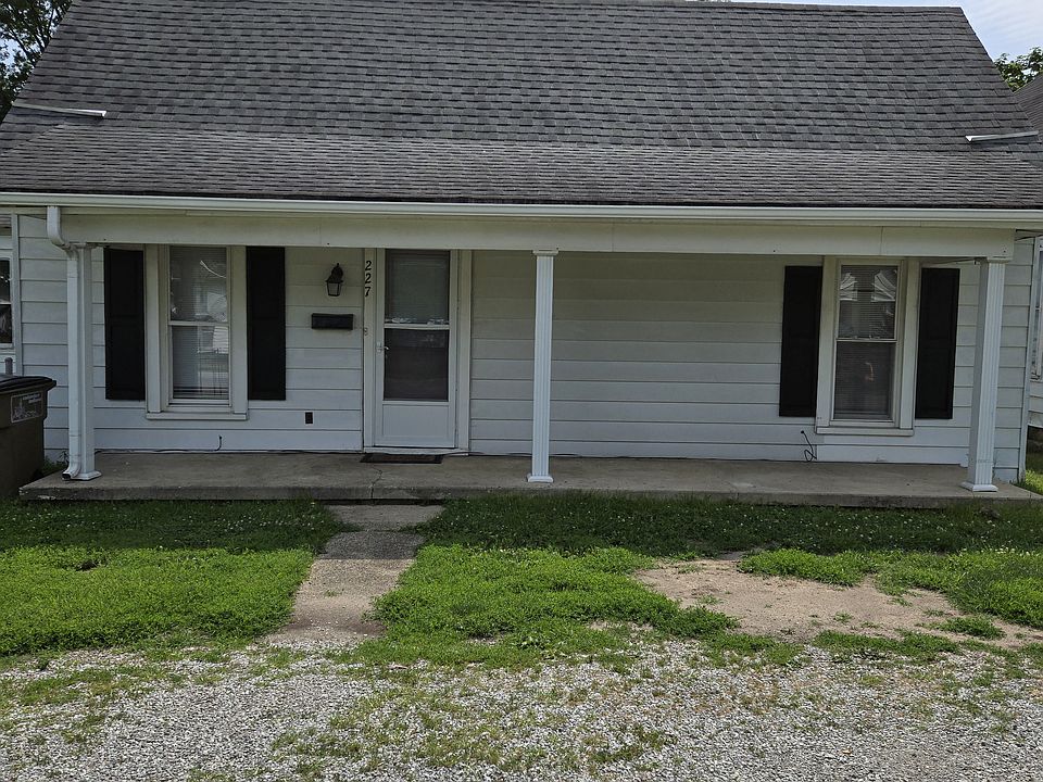 1st image of 227 N Gladstone Ave