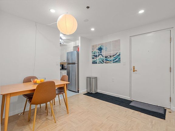 5th image of 357 Commercial St APT 217