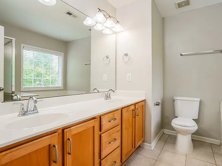 2327 Spruce Shadows Ln — Photo 13