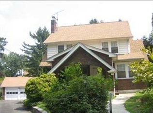 193 Kings Ct, Teaneck, NJ