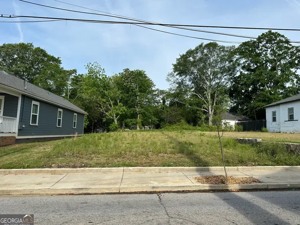 522 James P Brawley Dr NW, Atlanta, GA 30318
