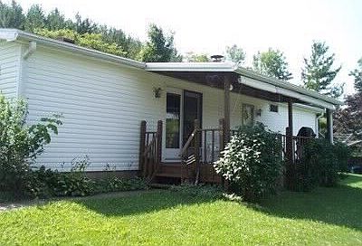 3rd image of 21 Witter Dr
