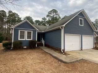 1413 Santa Lucia Rd, New Bern, NC 28560