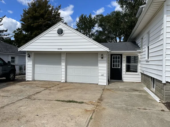 12056 Elm St, Birch Run, MI 48415