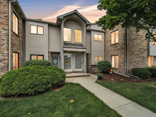 42794 Lilley Pointe Dr #42794, Canton, MI 48187