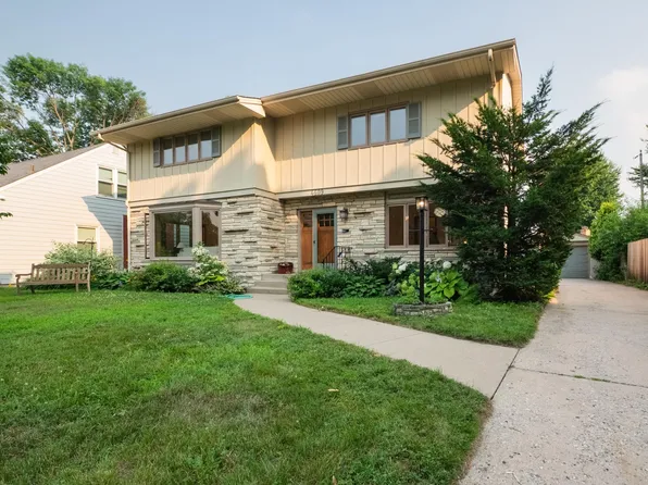 4609 Coffey Ln, Minneapolis, MN 55406