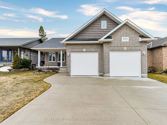 2nd image of 109 Rubys Cres