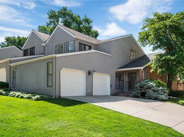 6243 Rosewood Ct, Mission, KS 66205