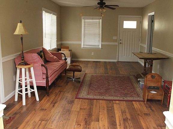 5th image of 2338 Santee Dr