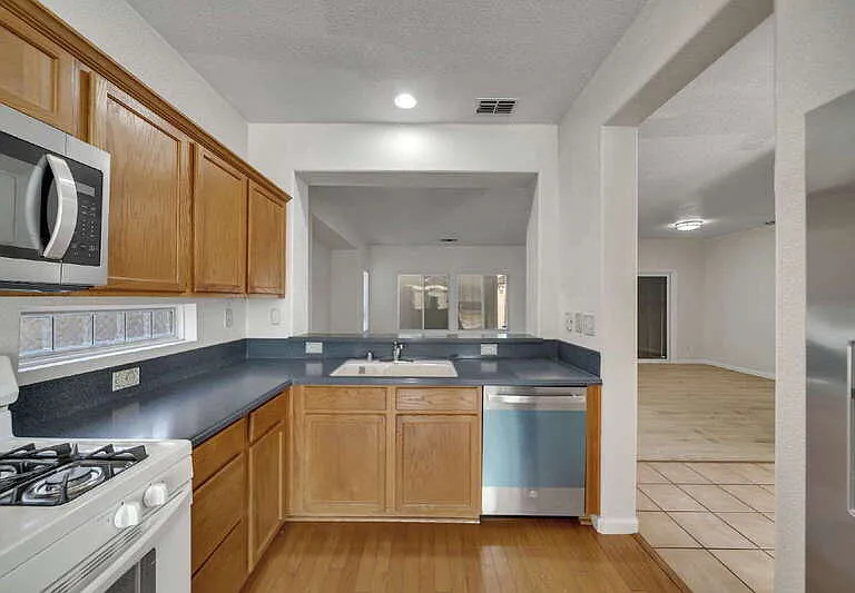 9326 Lembert Dome Cir — Photo 16