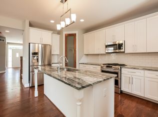2660 Ellwood Ave, Berkley, MI 48072