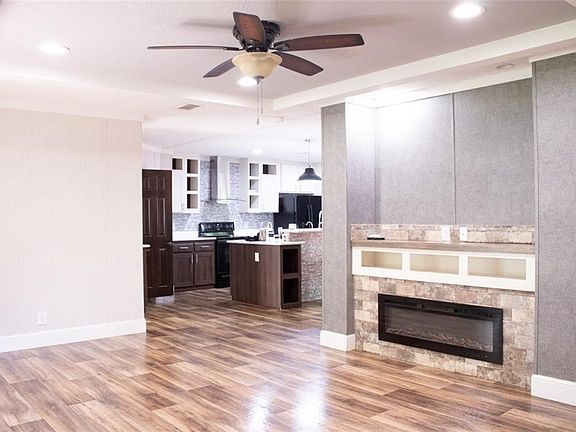 5th image of 223 Azalea Dr