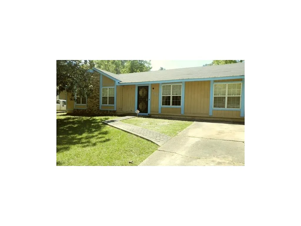112 Sterling Ridge Dr photo 1