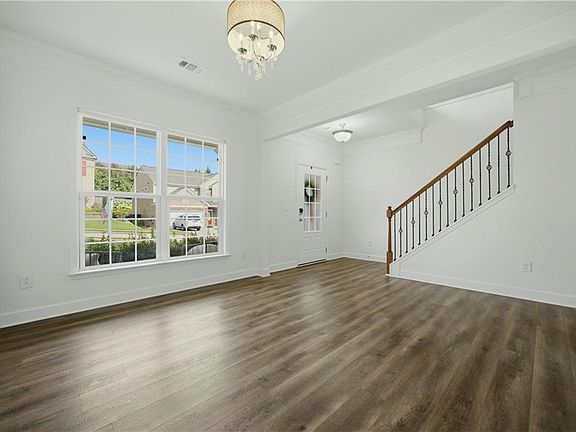 3rd image of 734 Binkley Walk