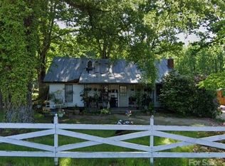 115 Cape Hickory Rd, Hickory, NC 28601