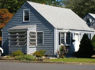28 Harrison Ave, East Brunswick, NJ 08816
