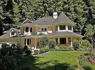 15930 Redwood Lodge Rd, Los Gatos, CA 95033